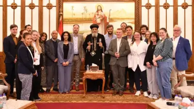 وفد ألماني من نورنبرج يزور البابا تواضروس للتعرف على تاريخ الكنيسة القبطية