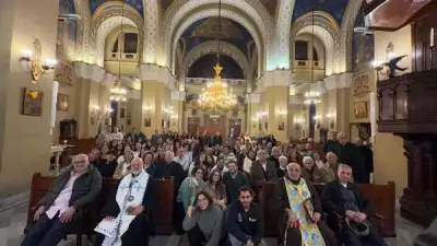 المطران شامي يرأس صلاة المدائح المجمعة للعذراء مريم في بطريركية الروم الملكيين بالقاهرة