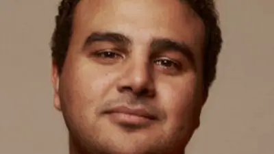 أحمد رضوان يكشف تفاصيل تحضيره لشخصية صحفي تحقيقات في مسلسل عرض وطلب