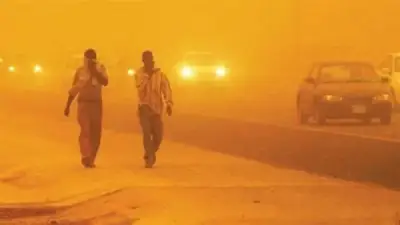 تقلبات جوية حادة: رياح وأمطار وارتفاع في درجات الحرارة مع اقتراب الربيع