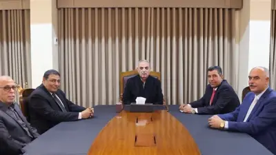 محافظ الإسماعيلية يجتمع مع مجلس الأمناء ويؤكد دعم تطوير التعليم وتفعيل المشاركة المجتمعية