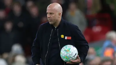 سلوت يستخلص الإيجابيات من تعادل ليفربول القاتل أمام توتنهام في البريميرليج