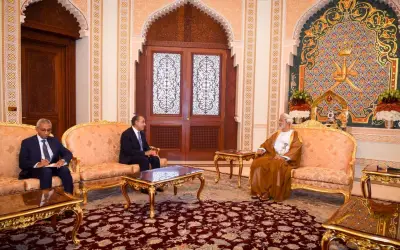 وزير الخارجية المصري يؤكد تضامن بلاده مع سلطنة عمان في رسالة دبلوماسية هامة