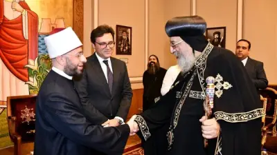 وزير الأوقاف يتلقى تهنئة البابا تواضروس الثاني بعيد الفطر ويؤكد اعتزازه بروح الوحدة الوطنية