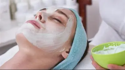 قناع اللبن: سرّ البشرة الناصعة والنضرة منذ القدم