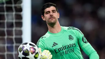 قلق في ريال مدريد بشأن إصابة كورتوا قبل ديربي العاصمة الإسبانية