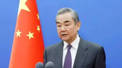 وزير الخارجية الصيني يطالب بوقف الخسائر البشرية في حرب الشرق الأوسط ويدعو لجهود وساطة