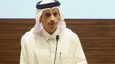 رئيس وزراء قطر يطالب بوقف الاعتداءات الإيرانية على دول المنطقة فورًا