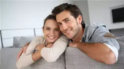 نصائح ذهبية للزوجين لإعادة الدفء العاطفي في ليلة العيد