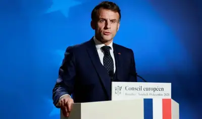 ماكرون يؤكد استعداد فرنسا للمساهمة في مرافقة السفن خلال عبور مضيق هرمز