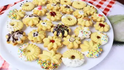 قبل تناول كعك وبسكويت العيد: تعرف على السعرات الحرارية المخفية (إنفوجرافيك)