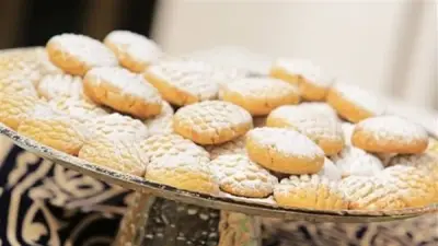 تحذيرات طبية من كحك العيد: كيف تتناول الحلوى دون إجهاد البنكرياس؟