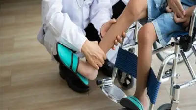 حزب العدل يعقد لقاء موسع مع أسر مرضى ضمور العضلات دوشين لتحسين فرص العلاج