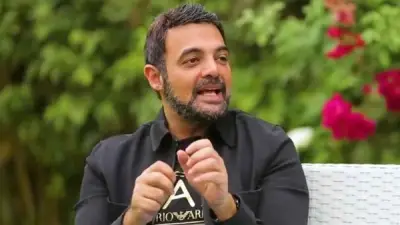 عمرو محمود ياسين يعلن نهاية سلسلة مسلسلاته التي تبدأ بحرف الواو