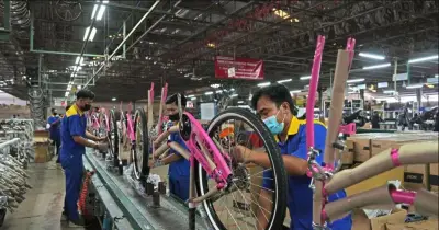 التوترات التجارية بين الصين وأمريكا تعيد تشكيل خريطة التصنيع في آسيا