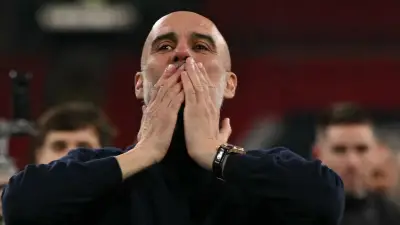 جوارديولا يتجاهل ريال مدريد ويمدح برشلونة بعد تتويج مانشستر سيتي بكأس الرابطة