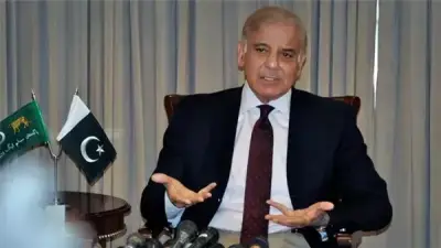 رئيس الوزراء الباكستاني يؤكد استمرار دوره البناء لتحقيق السلام في الشرق الأوسط