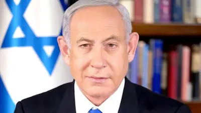 نتنياهو يهدد باستمرار القصف في إيران ولبنان ويكشف عن قتل عالمين نوويين