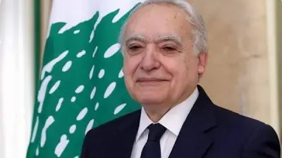 وزير الثقافة اللبناني يشيد بجهود ماكرون لوقف إطلاق النار في لبنان خلال لقاء باريس