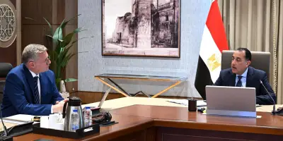 مدبولي يؤكد ضرورة مواصلة الجهود لتوفير مخزون استراتيجي آمن من المشتقات البترولية