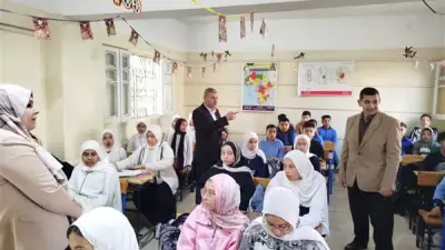 وكيل تعليم الشرقية يفاجئ مدارس ديرب نجم في زيارة ميدانية للوقوف على سير العملية التعليمية