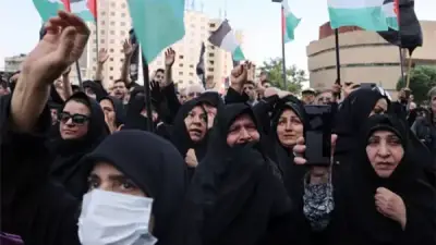 رئيس الصليب الأحمر في إيران يصف مشاهدته لنعوش أطفال في طهران بـ'الصادم'