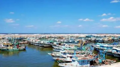 إغلاق ميناء الصيد البحري في برج البرلس بسبب سوء الأحوال الجوية والعواصف الشديدة