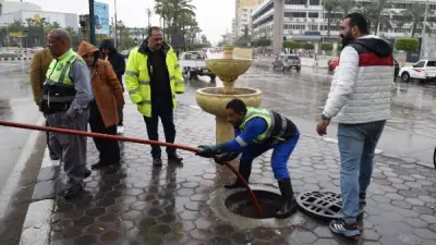 شركة مياه القناة ترفع جاهزيتها لمواجهة نوة الأمطار وتكثف فرق الطوارئ