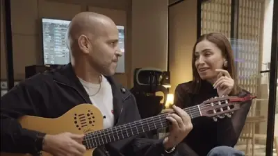 دينا الشربيني وأبو يطلقان أغنية 