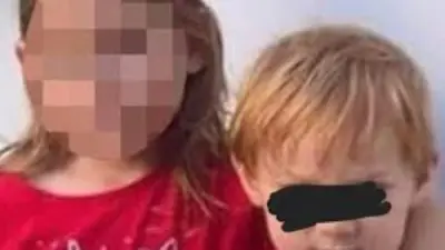 الأب يشهد أمام النيابة: زوجتي قتلت طفلينا الرضيعين في بالوعة الحمام