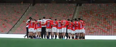 منتخب مصر يختتم تدريباته استعدادًا لمواجهة السعودية غدًا ووزير الرياضة يجتمع باللاعبين