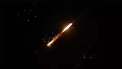 إسرائيل تعلن عن اعتراض صواريخ إيرانية فوق مناطق جنوبية في تصعيد عسكري جديد