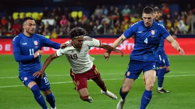 برشلونة يخشى على يامال من مواجهة مصر بعد إصابة رافينيا الدولية