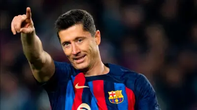 ليفاندوفسكي على مفترق طرق: هل يخسر نجم برشلونة معركة الحاضر أمام أرقام الماضي؟