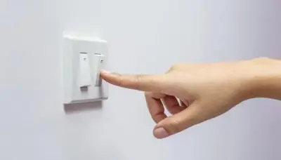 طرق مبتكرة لترشيد استهلاك الطاقة في المنزل وتوفير الفواتير