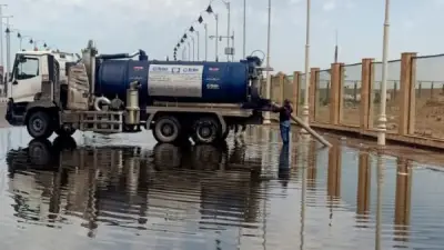 الجيزة تتصدى للأمطار: فرق الطوارئ تعمل على مدار الساعة لشفط المياه