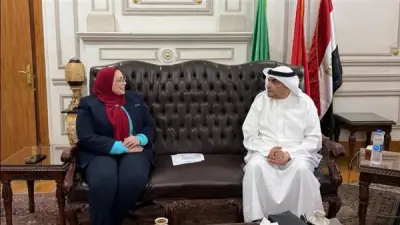 تجارة القاهرة تطور منظومتها التعليمية والإدارية لخدمة الطلاب الوافدين