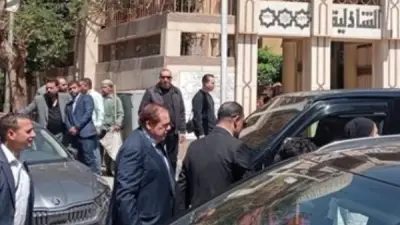 شيعت جنازة والدة رجل الأعمال أحمد عز من مسجد الحامدية الشاذلية بالقاهرة