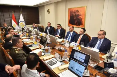 وزير الصحة يستعرض معدلات تنفيذ مشروع شركة المخازن الاستراتيجية للأجهزة الطبية