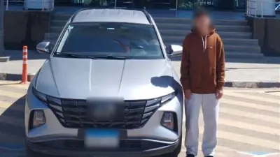 ضبط طفل يقود سيارة في أكتوبر دون رخصة ويعرض حياة المارة للخطر