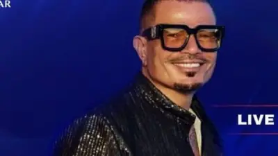 عمرو دياب يحتفظ بصدارة Billboard Arabia Artist 100 لأسبوع 52 ويحيي حفلاً في قطر