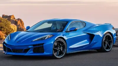 شيفروليه تدرس تغيير اسم كورفيت E-Ray إلى جراند سبورت X بسبب ارتباك المشترين