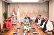 وزير الرياضة يستقبل فريق الشباب المسؤول عن تنظيم إفطار المطربة