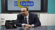 طارق ثابت يحول قصيدة 