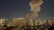 إعلام عبري: أضرار جسيمة في مبانٍ وسط إسرائيل بعد الهجوم الإيراني الأخير
