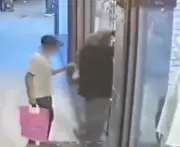 ضبط مرتكبي سرقة هاتف من سيدة في الإسكندرية بعد مطاردة أمنية