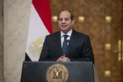 عاجل السيسي: لا تسويات دون حوار ولا سلام دون تفاهم لحماية الشعوب من ويلات الحروب