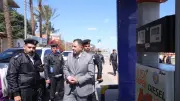 محافظ دمياط يتفقد محطات الوقود والمواقف لضمان تطبيق الأسعار الجديدة