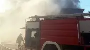 سيطرة الأجهزة الأمنية على حريق ورشة نجارة في عزبة المفتي بإمبابة دون إصابات