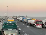 الهلال الأحمر المصري يطلق قافلة مساعدات شتوية ضخمة لدعم الأسر المحتاجة